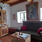 Kemences Vendeghaz Villa *